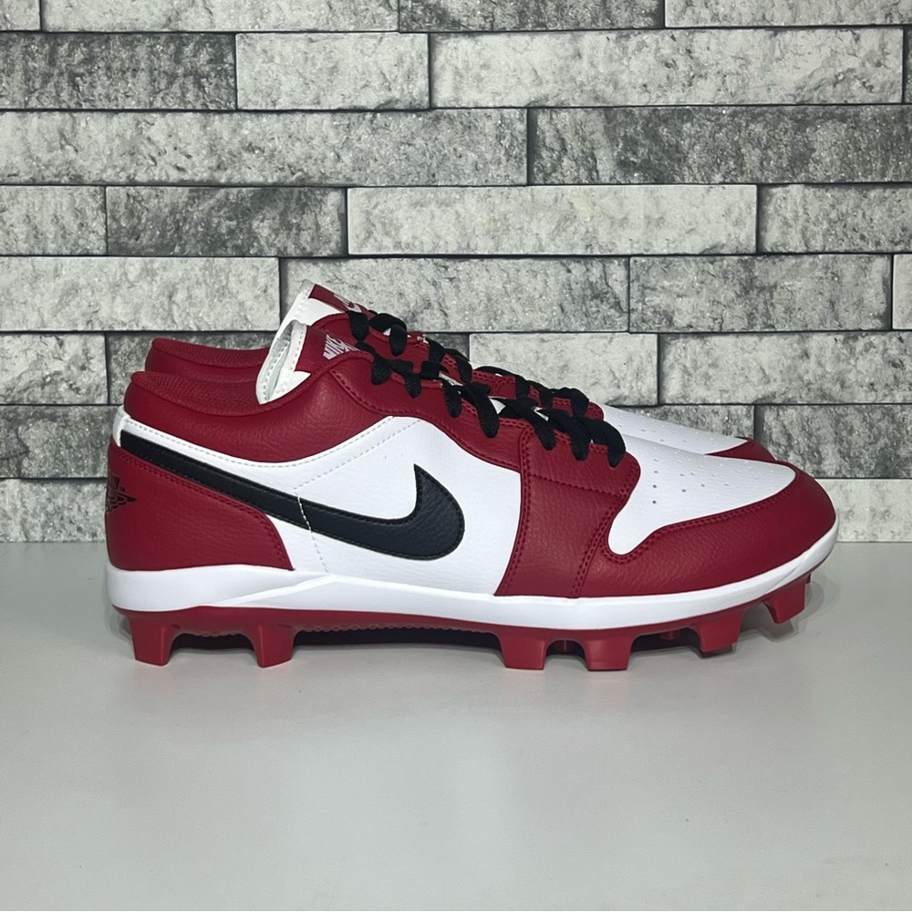 Nike Air Jordan 1 Retro Mens 13 Low MCS Red Cleats